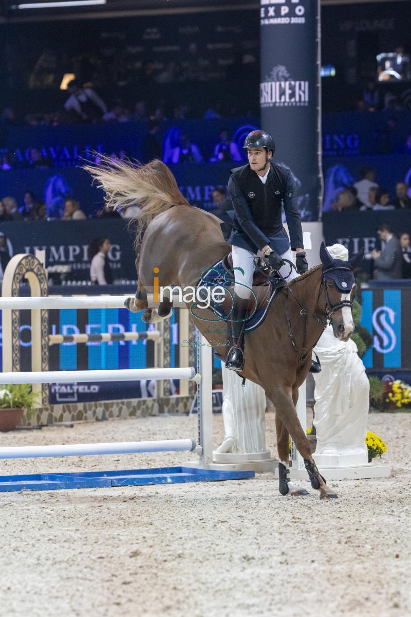 Philippaerts Olivier (BEL) riding Kwik Tweet_Verona_20241109_SS358312.jpg